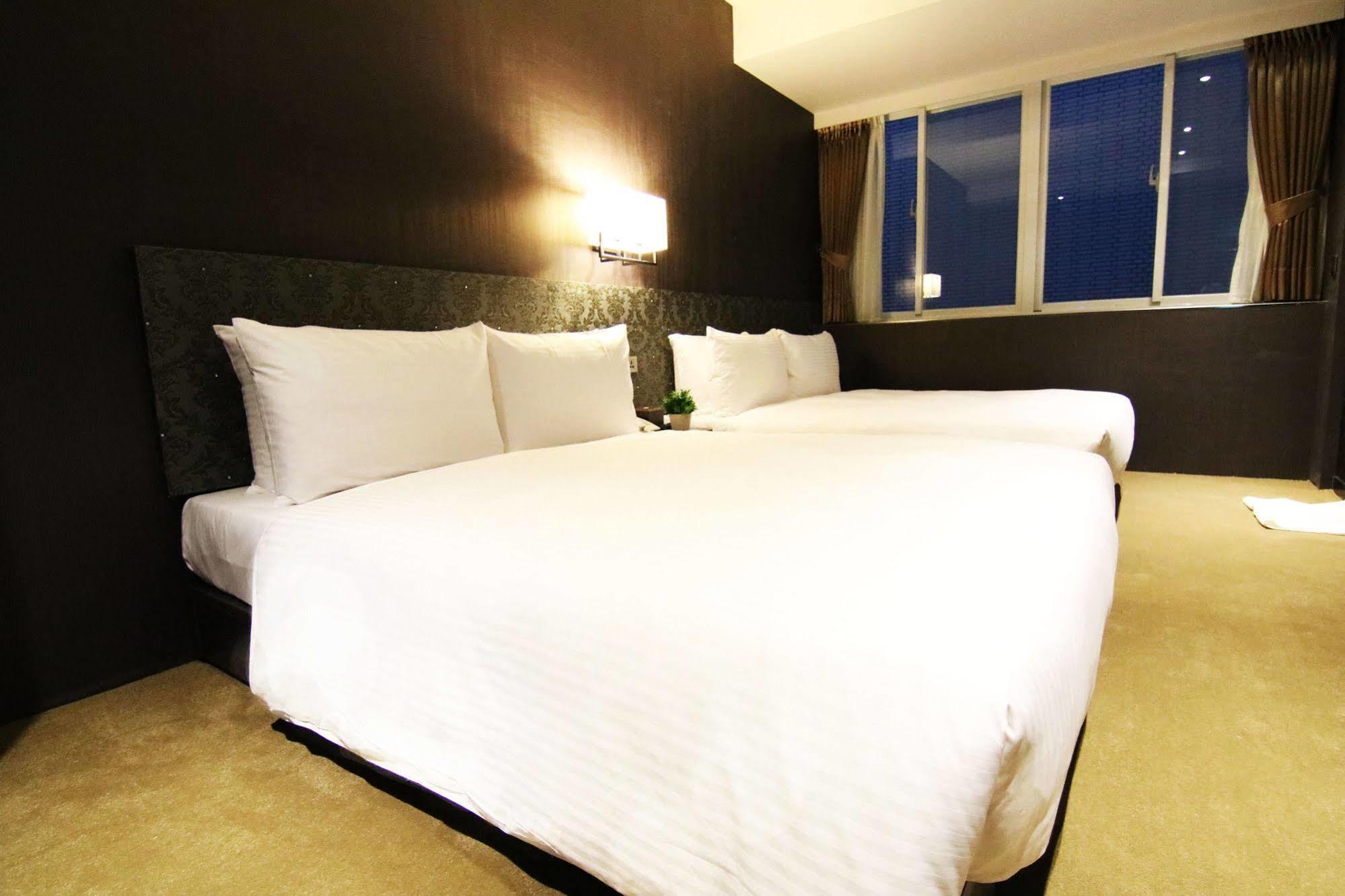 Moshamanla Hotel-main Station 3*