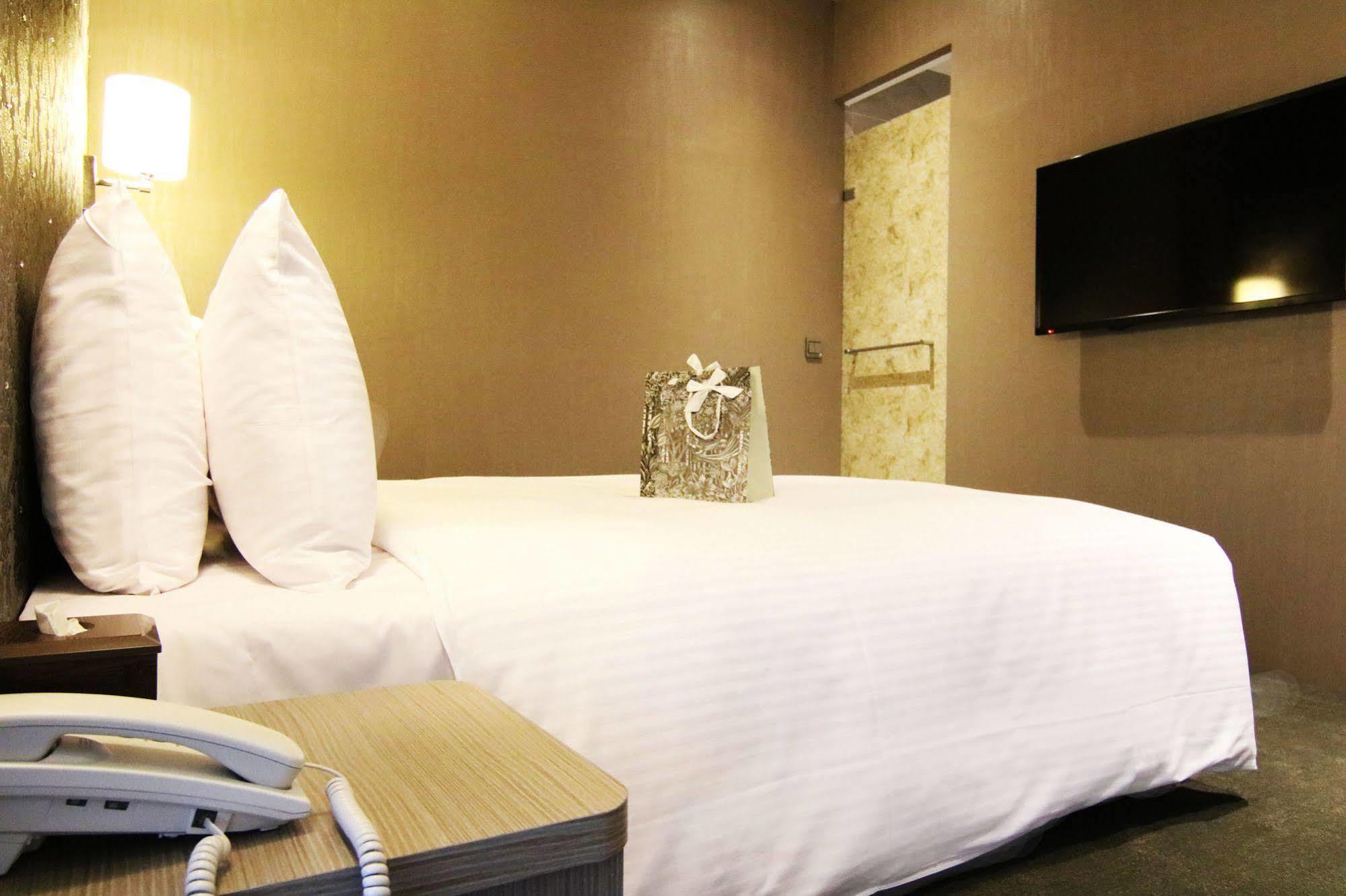 Moshamanla Hotel-main Station Hotel 3*