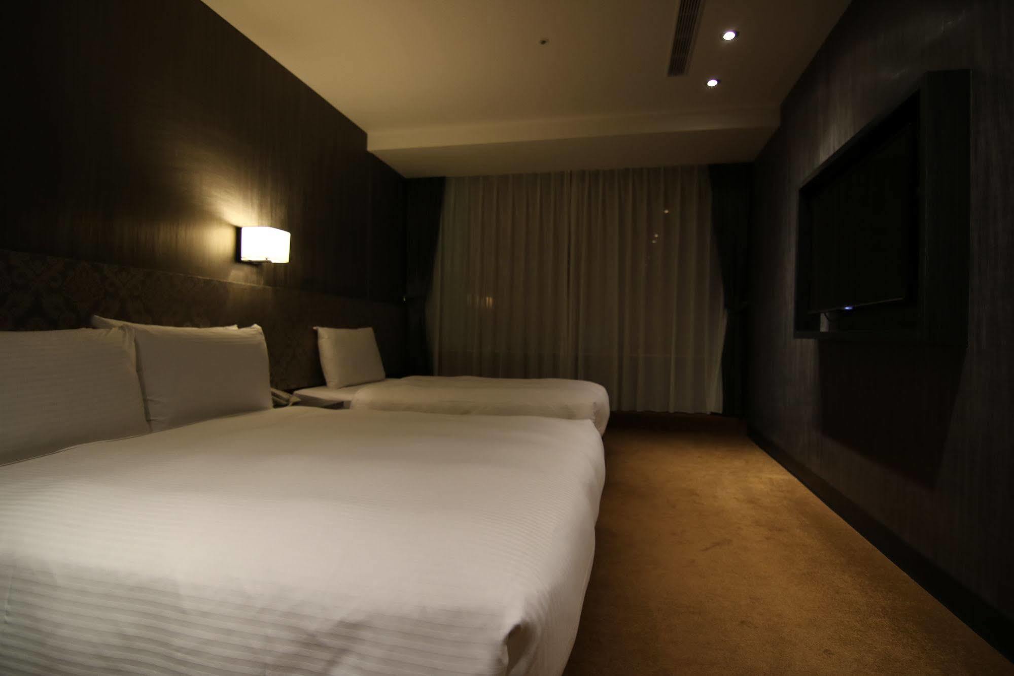 Moshamanla Hotel-main Station Hotel 3*